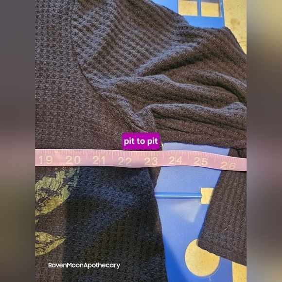 Womens Flower Top - Picture 6 of 8